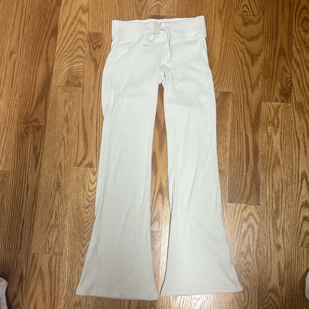 Cream Soft Hollister pajamas flared